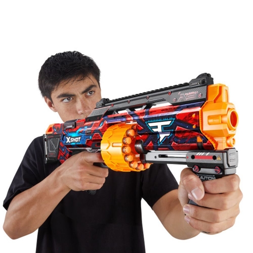Быстрострельный бластер X-SHOT Skins Last Stand Faze (16 патронов), 36518H