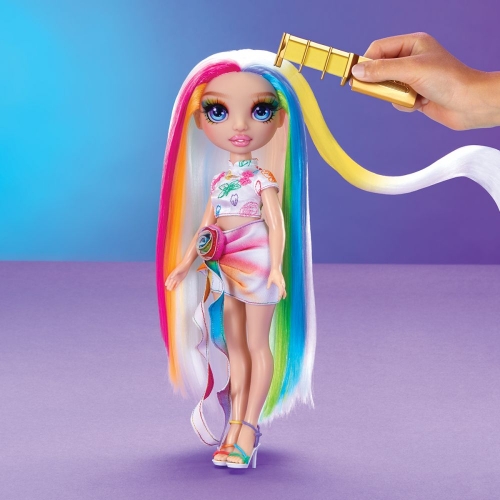 Ігровий набір з лялькою RAINBOW HIGH (РЕЙНБОУ ХАЙ) серії "Дрібниці для волосся та стиль" – АМАЯ (526780)