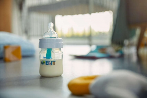 Подарочный набор Avent Anti-colic с клапаном AirFree™ (SCD807/00)