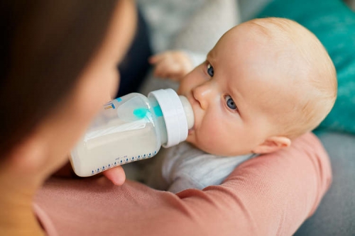 Подарочный набор Avent Anti-colic с клапаном AirFree™ (SCD807/00)