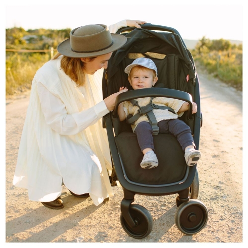 Прогулянкова коляска Greentom Classic Black-Black (8718858972241)