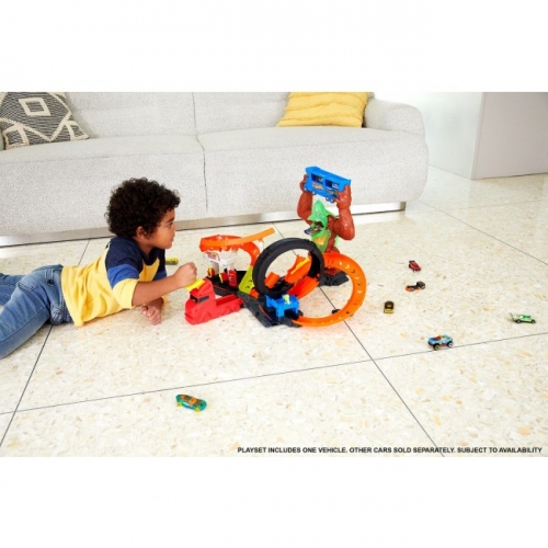 Игровой набор "Нападение токсической гориллы" Hot Wheels