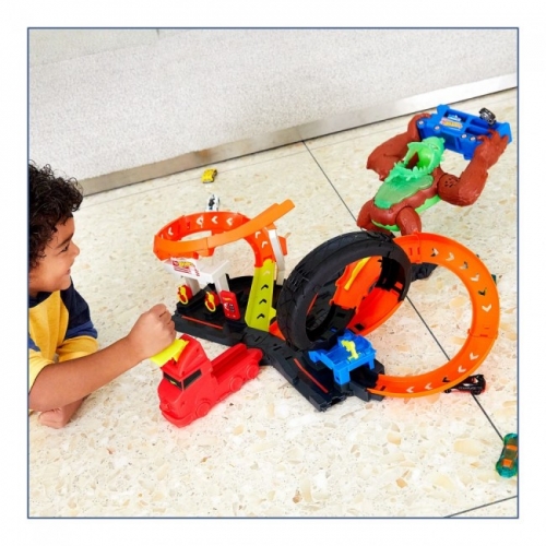 Игровой набор "Нападение токсической гориллы" Hot Wheels
