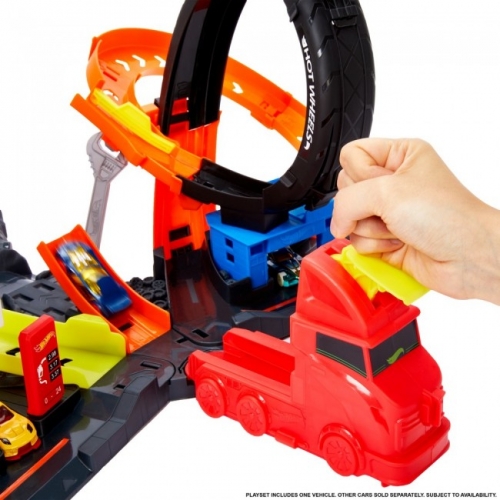 Игровой набор "Нападение токсической гориллы" Hot Wheels