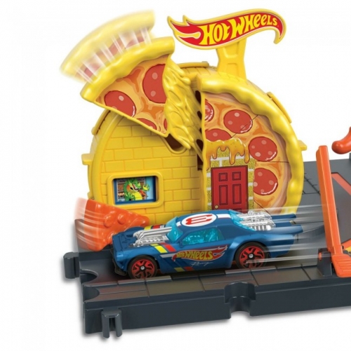 Ігровий набір "Пригоди в місті" Hot Wheels (в ас.) (HMD53)